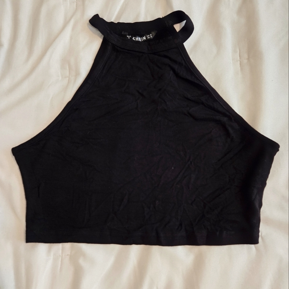 Black crop top